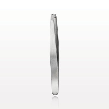 Flat head silver tweezer tip detail