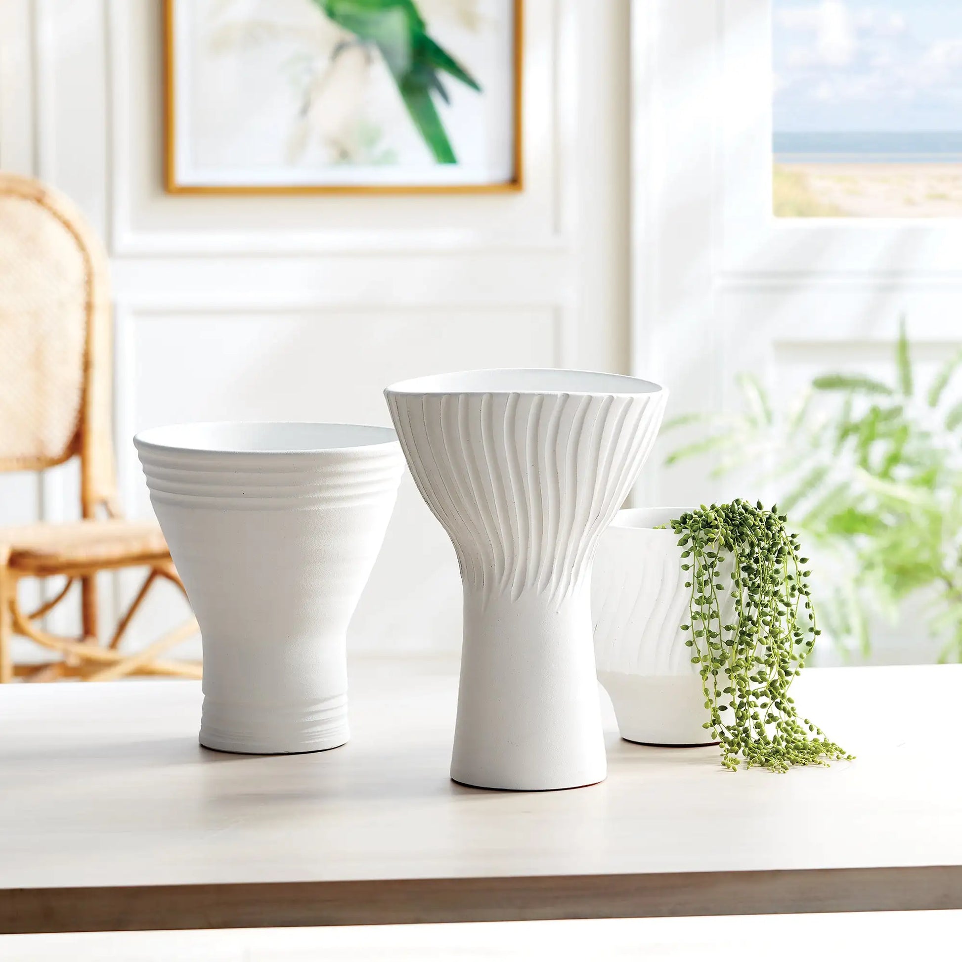LARSON CACHEPOT - view 2