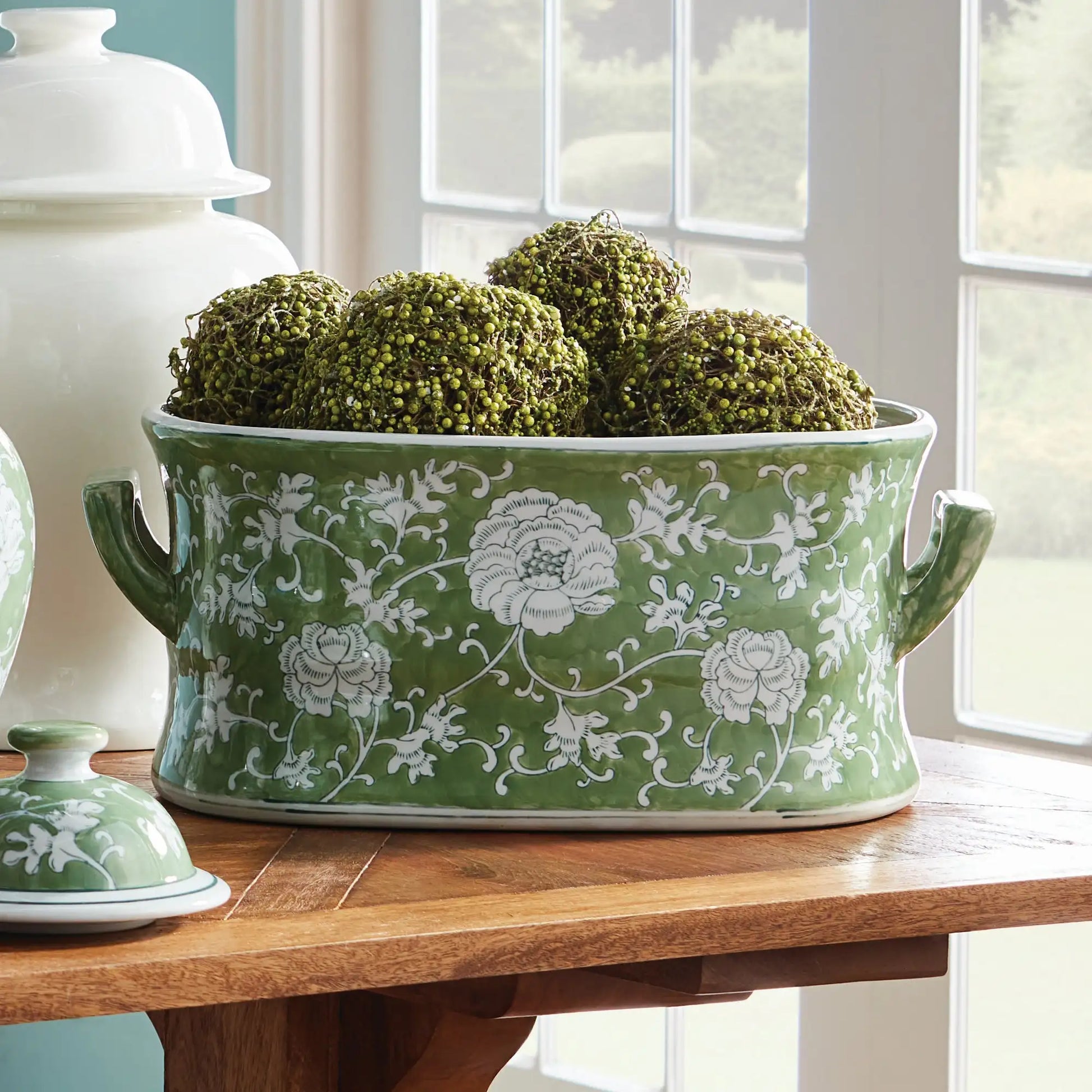 IMPERIAL LOTUS PLANTER - view 2
