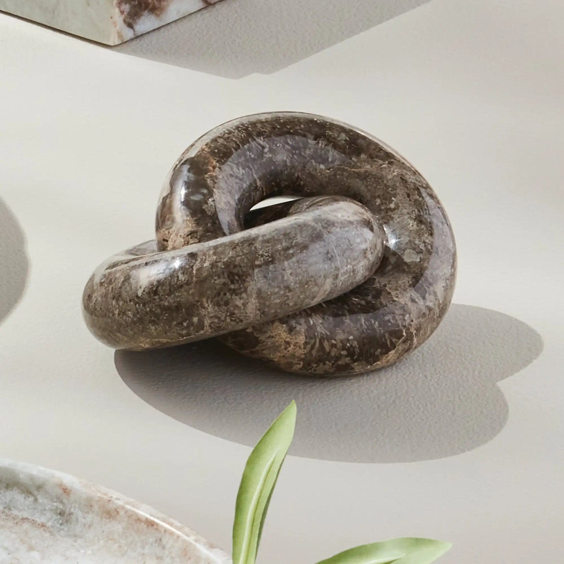 LINKED MARBLE RINGS SCULPTURE - view 2