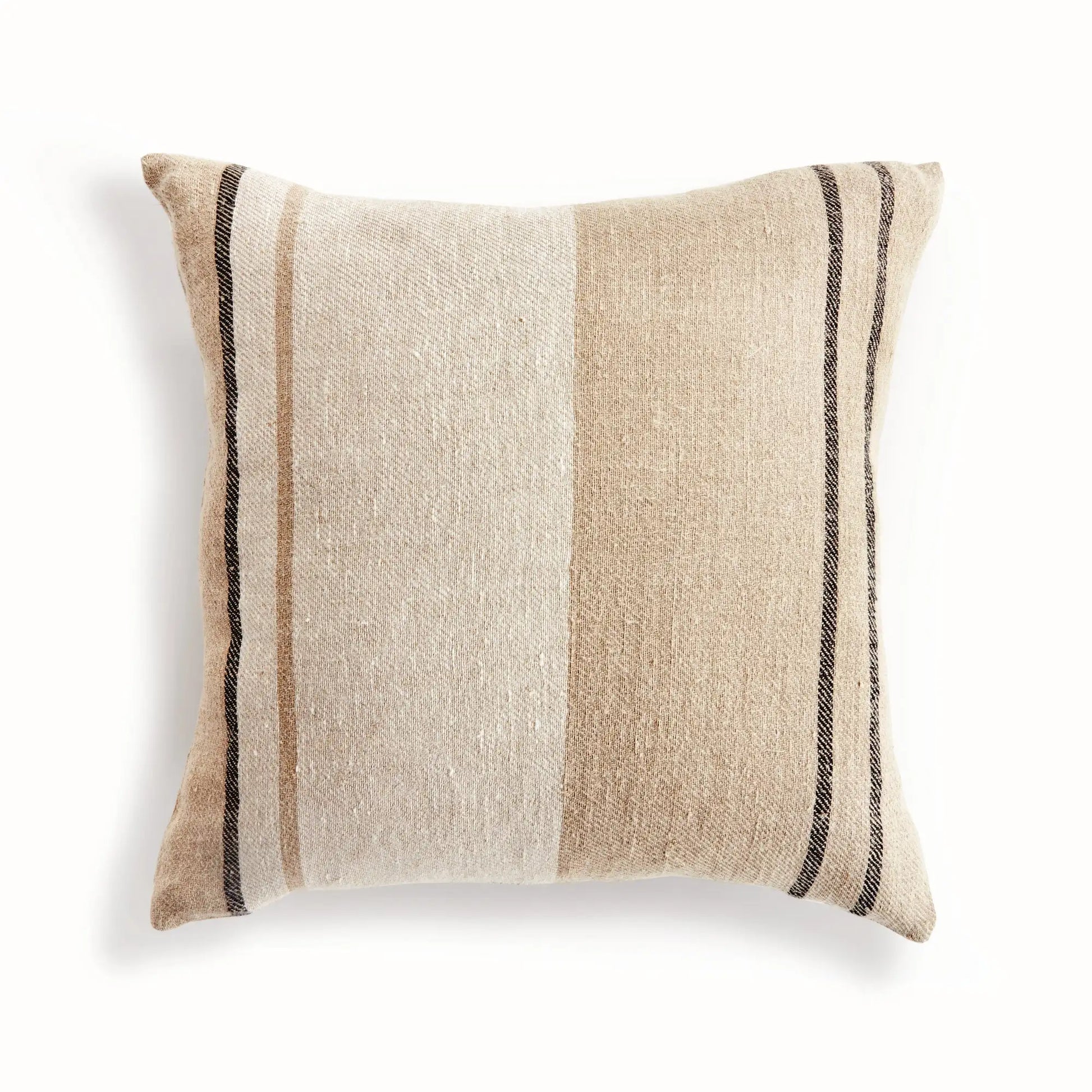 FINN PILLOW 20"