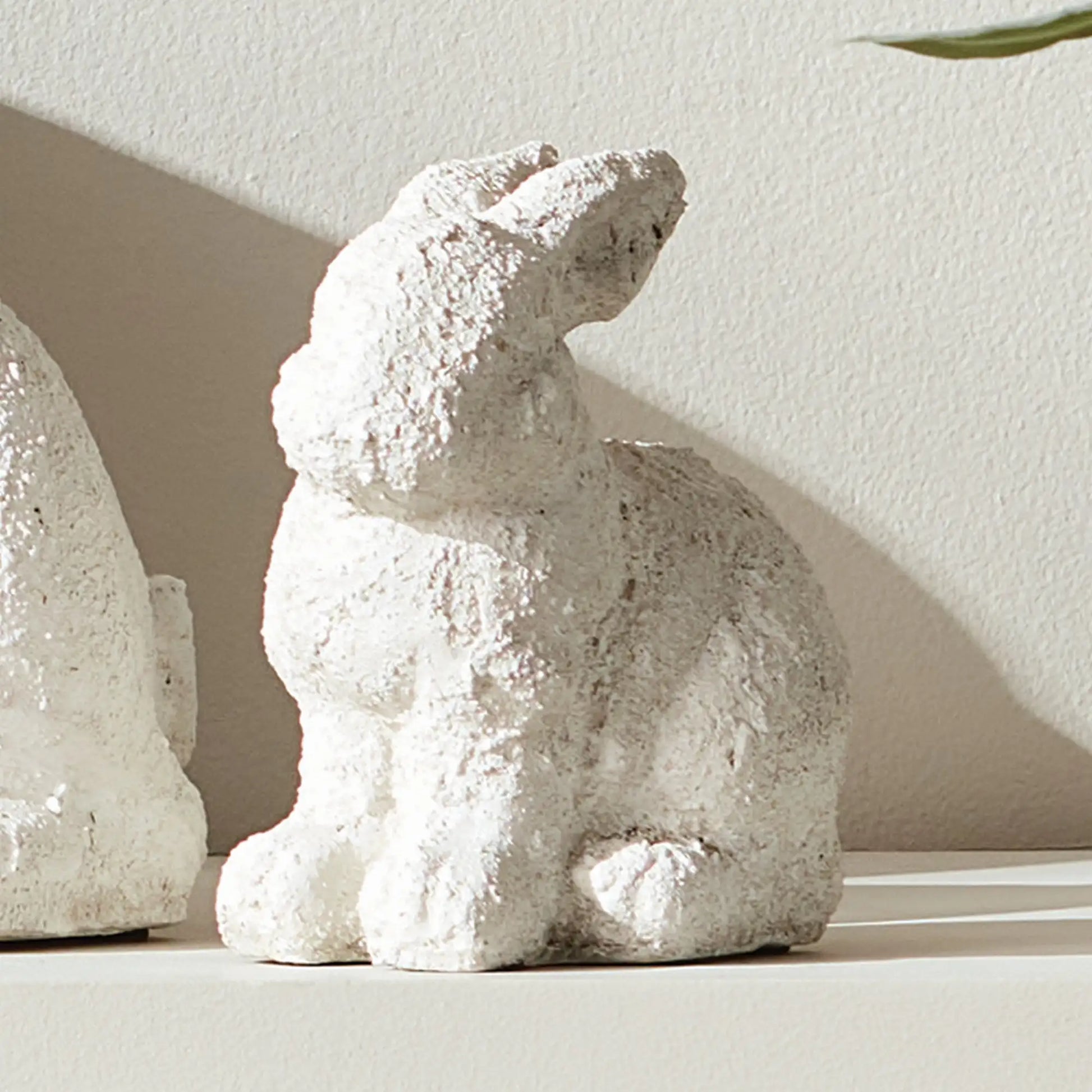 WEATHERED GARDEN RABBIT SMALL - view 2