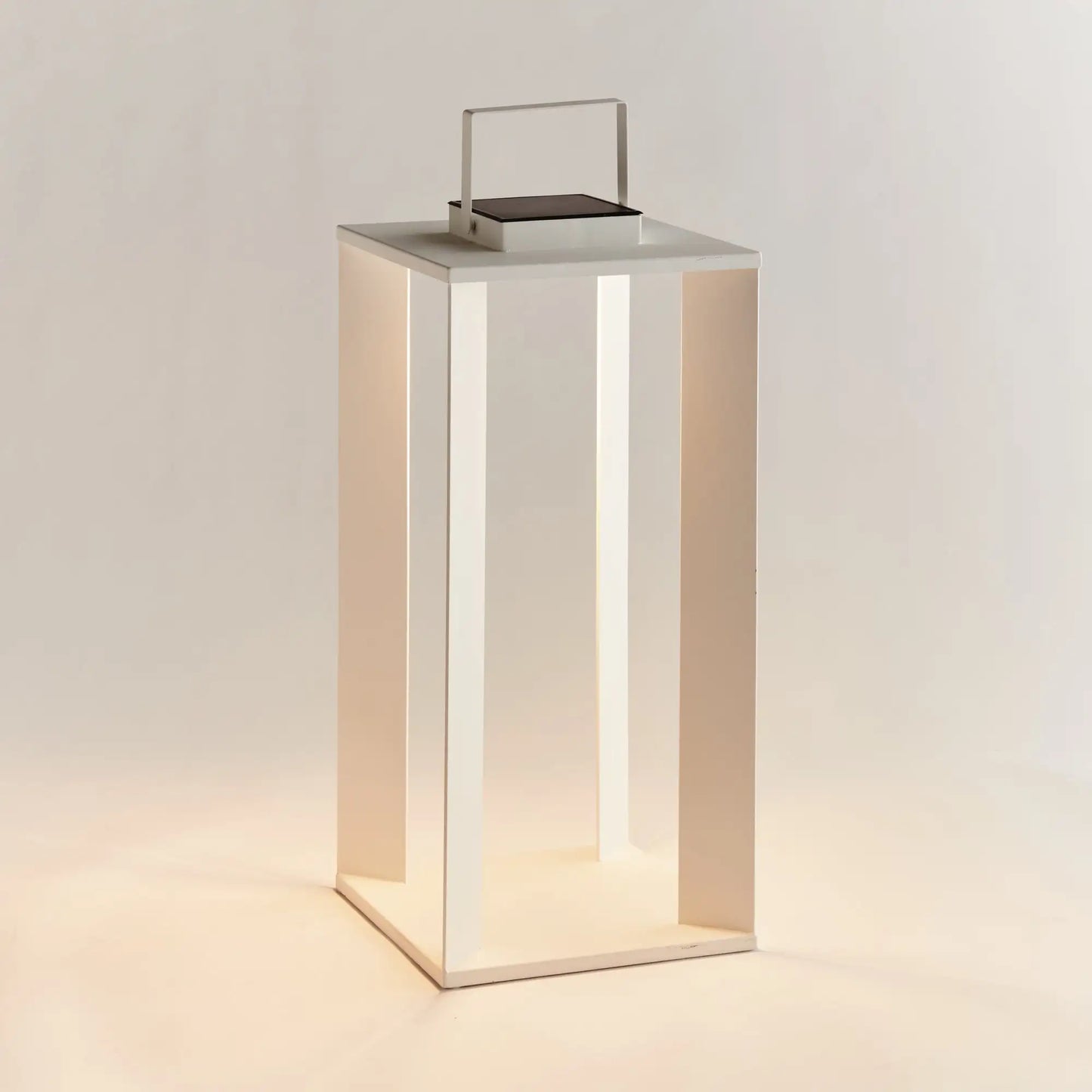 HANLEY SOLAR LED LANTERN 24"