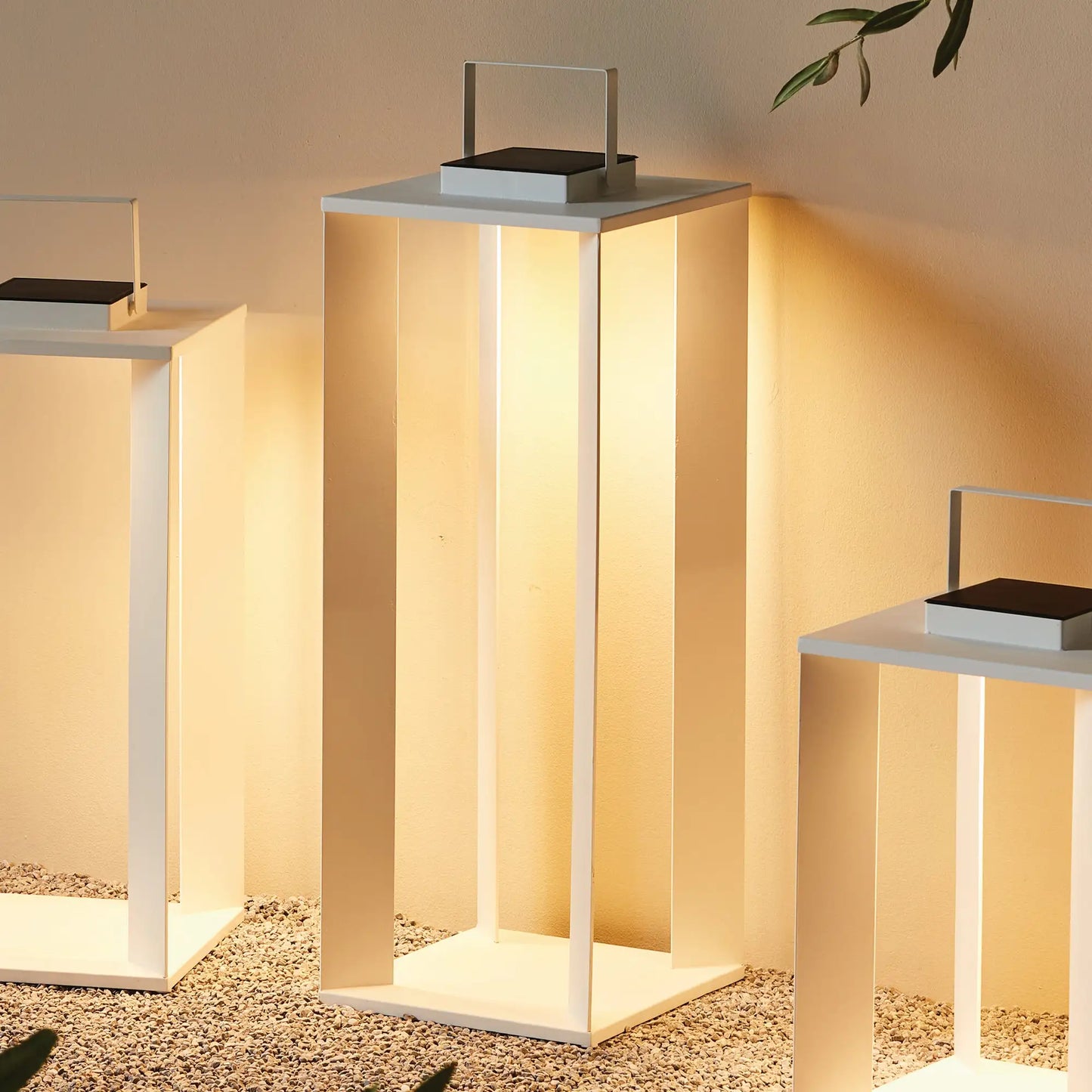 HANLEY SOLAR LED LANTERN 30" - view 2