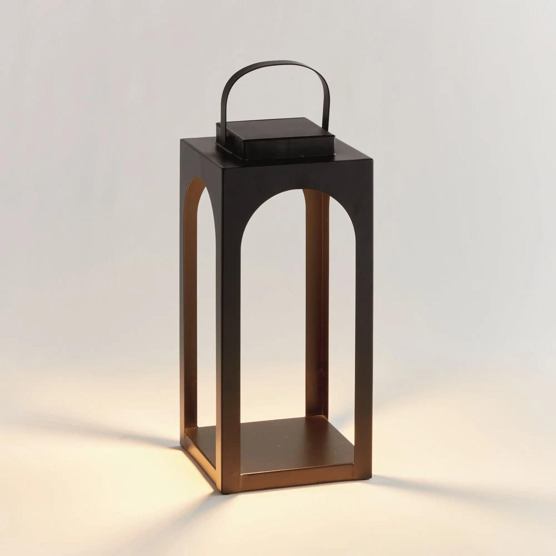 BROOKS SOLAR LED LANTERN 18"