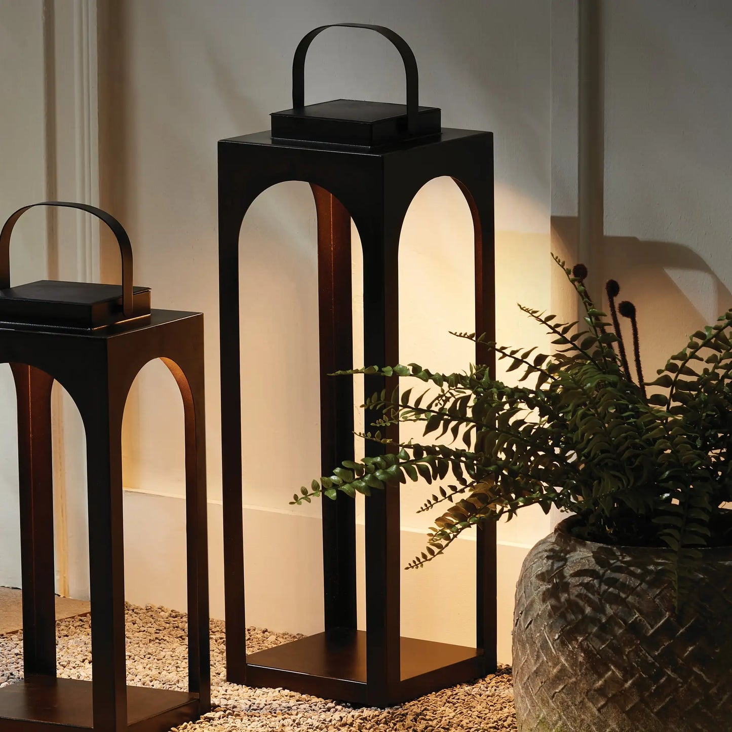 BROOKS SOLAR LED LANTERN 24" - view 2