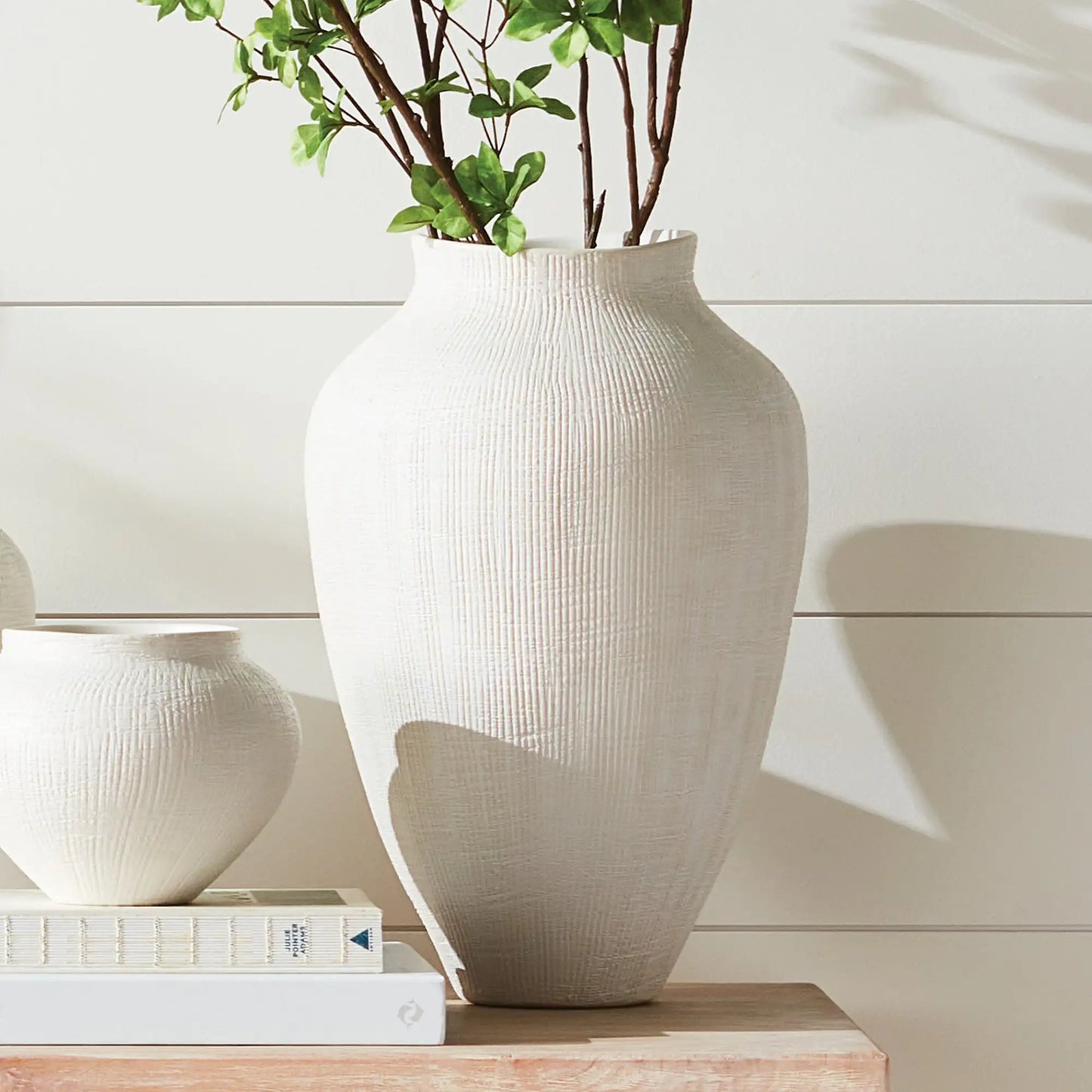 BARCLAY BUTERA OJAI VASE LARGE - view 2