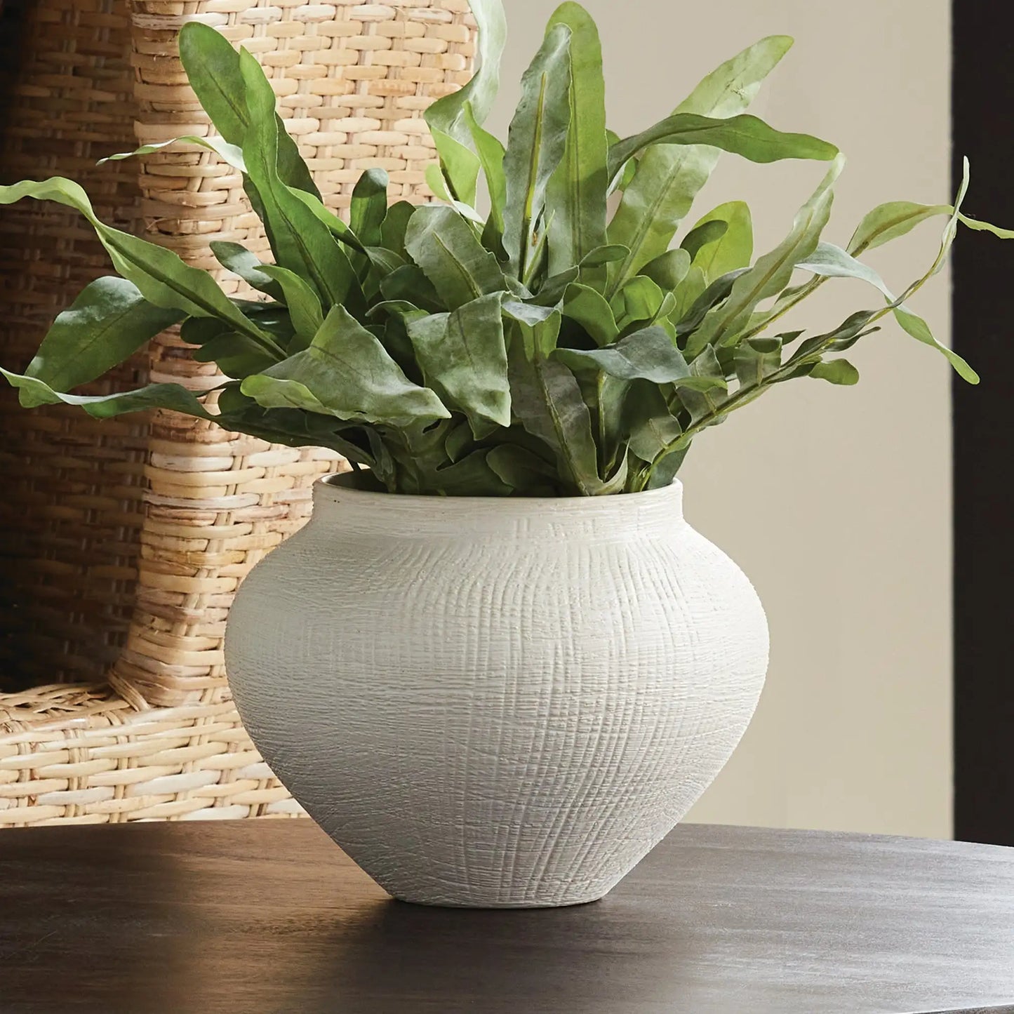 BARCLAY BUTERA OJAI POT - view 2