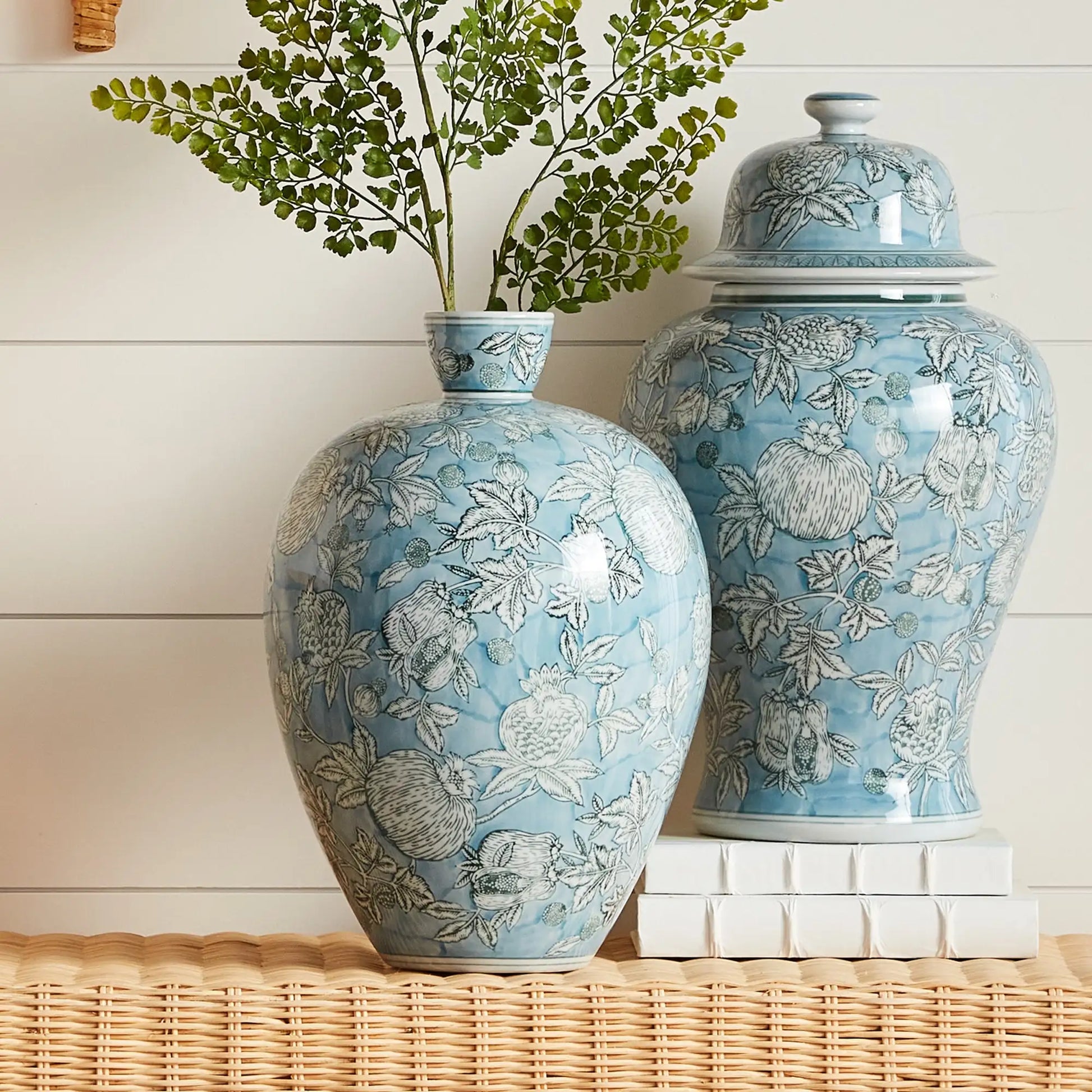 POMEGRANATE SKETCH VASE - view 2