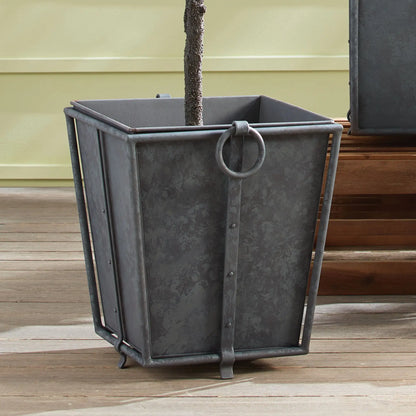CALLAHAN TAPERED PLANTER SMALL - view 2