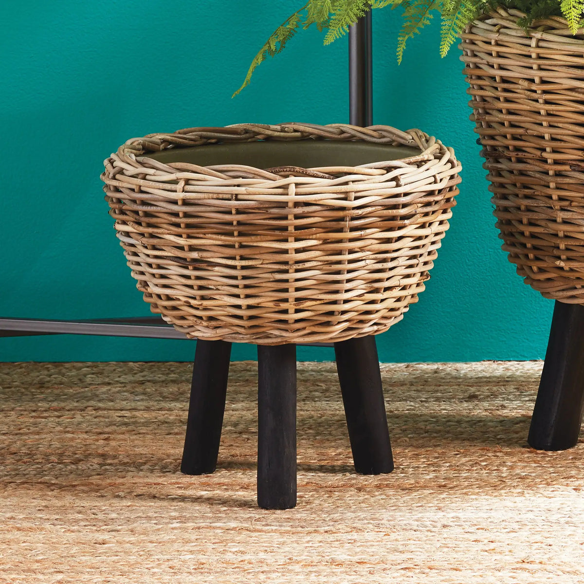 Wicker Risers WOVEN RATTAN DRY BASKET PLANT RISER 17