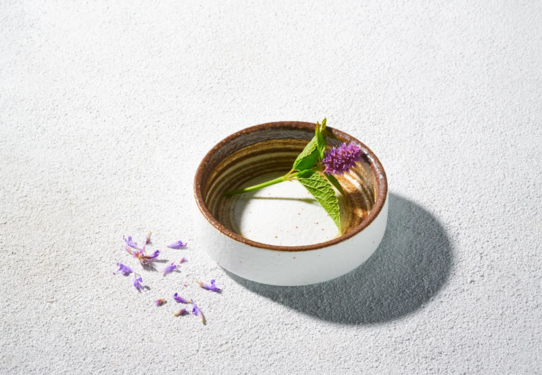 Porcelain Dish (Petite)