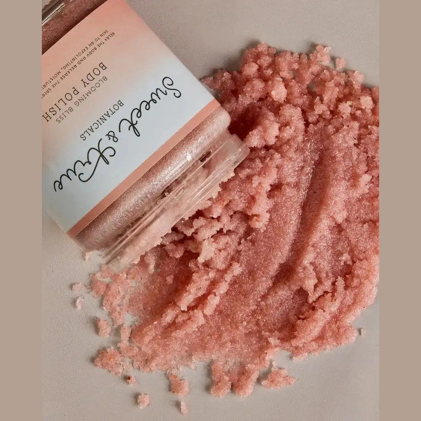 Sweet & True Blooming Bliss body polish texture close-up