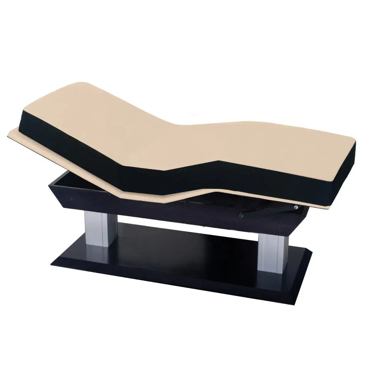 LEC Aspen GT table, salon configuration