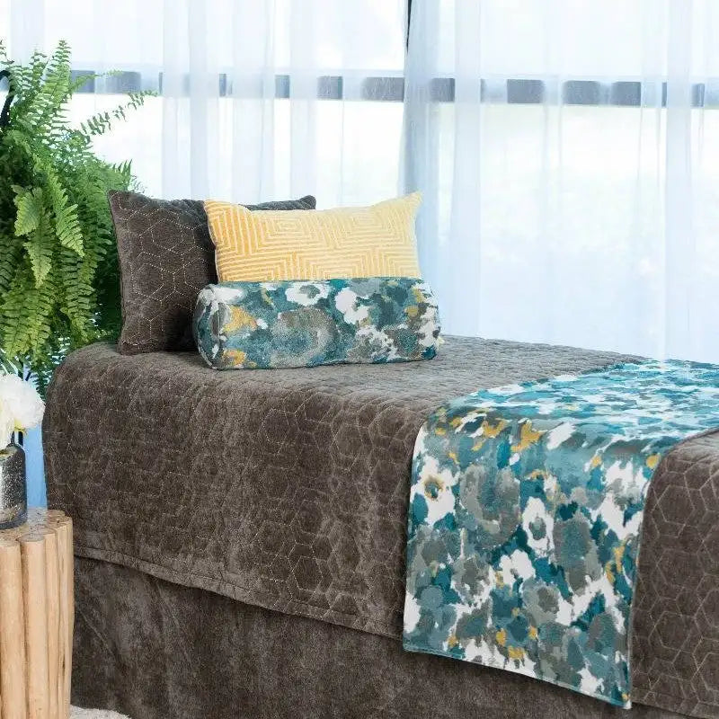 Luxury Therapeutics Pleated Table Scarf- Solid Graphite