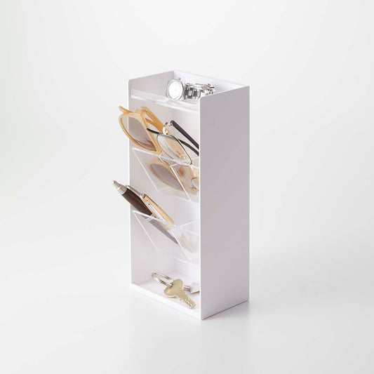 Prop photo showing Accessory Organizer with various props.
